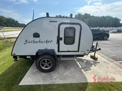 2022 Braxton Creek BUSHWHACKER 10FB photo 2
