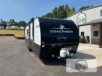 2027 Coachmen COACHMEN RV CLIPPER 26BH photo 8
