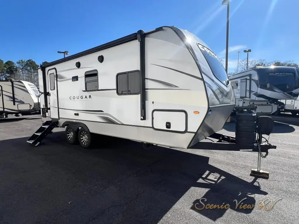2024 Keystone Cougar Half-Ton 22RBS exterior