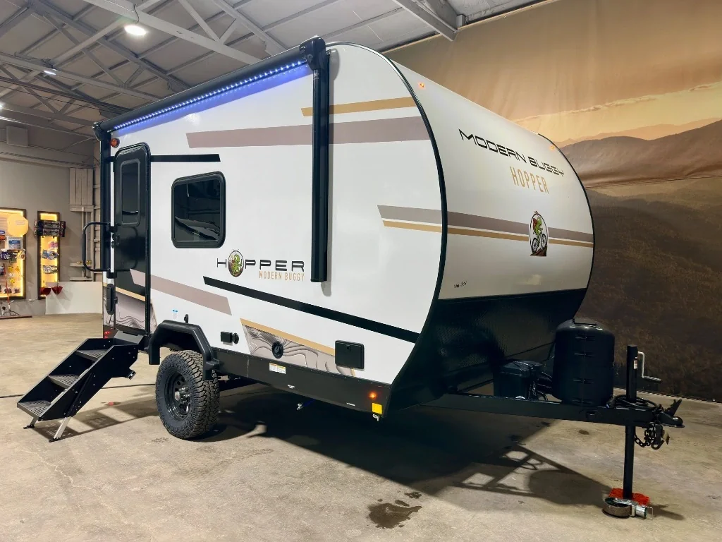 2027 Modern Buggy Hopper Hopper 2 exterior