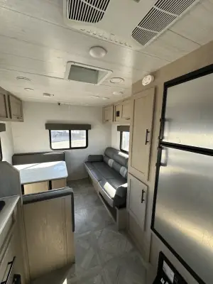 2023 Forest River SALEM CRUISE LITE 208RDFS photo 14