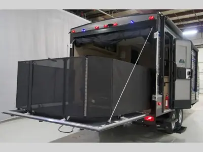 2019 Coachmen Catalina Trail Blazer 19TH photo 6