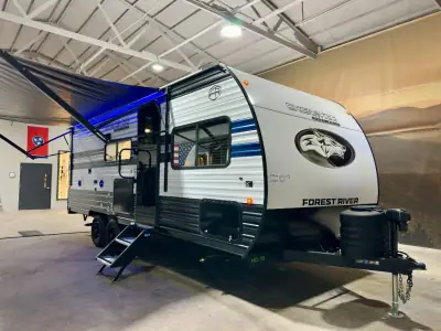 2027 Forest River Cherokee Grey Wolf 21AB photo 32