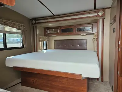2016 Keystone Outback 324CG photo 24