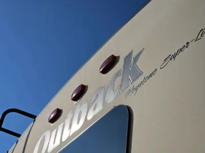 2016 Keystone Outback 324CG photo 8