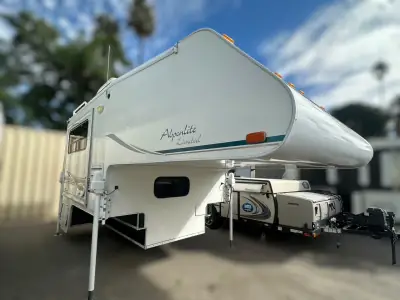 2004 Alpenlite SARATOGA 935 photo 3