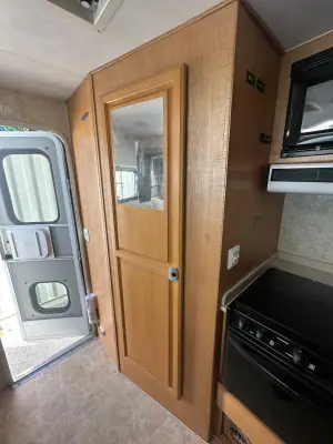2004 Alpenlite SARATOGA 935 photo 15