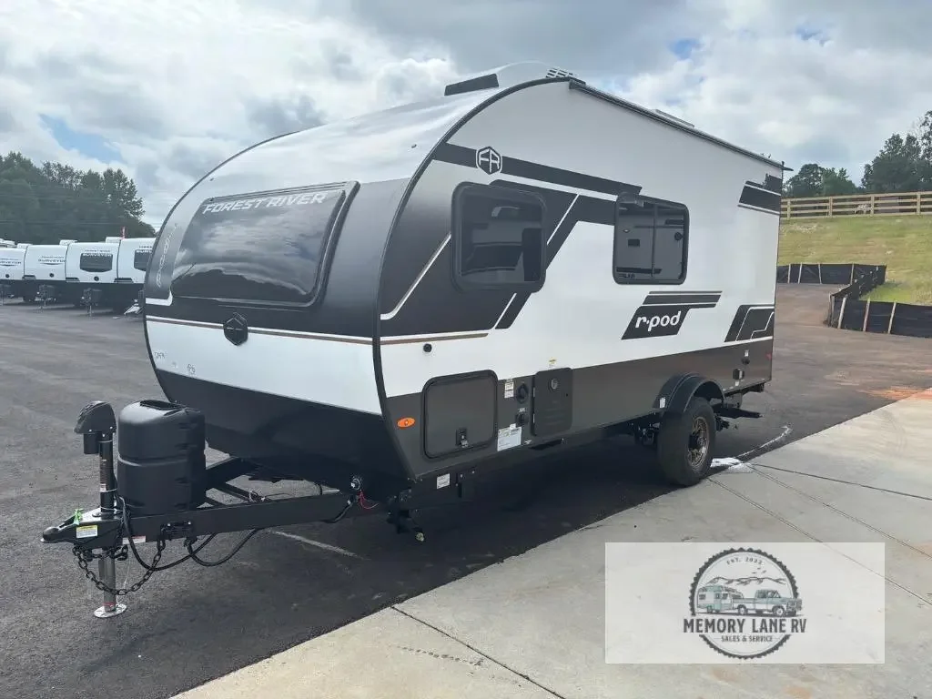 2027 Forest River R Pod RP-194 exterior