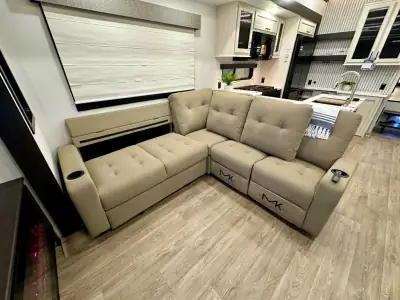 2027 Forest River Sabre 37RVMILES photo 25