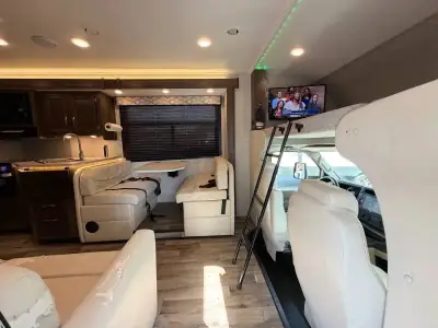 2021 Jayco Redhawk 31F photo 10