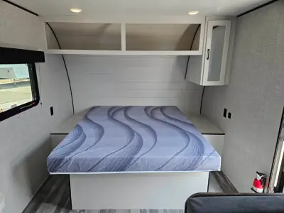 2025 Jayco Jay Flight 170FQ photo 7