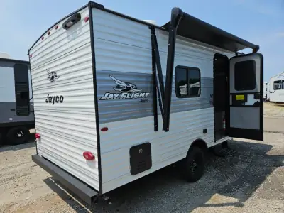 2025 Jayco Jay Flight 170FQ photo 6
