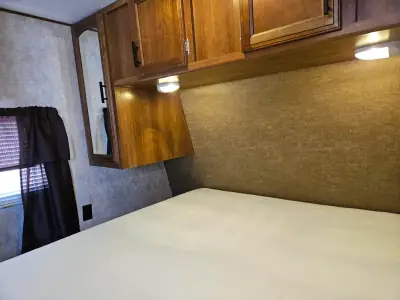 2016 Prime Time Avenger 26BB photo 9
