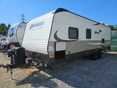 2016 Prime Time Avenger 26BB photo 4
