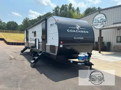 2027 Coachmen COACHMEN RV CLIPPER 282TQS photo 4