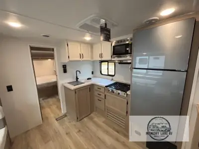 2027 Coachmen COACHMEN RV CLIPPER 282TQS photo 13