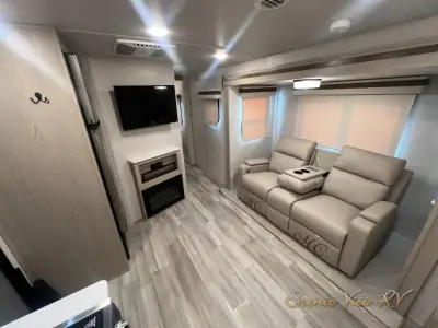 2023 Forest River Rockwood Mini Lite 2506S photo 24