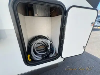 2023 Forest River Rockwood Mini Lite 2506S photo 18