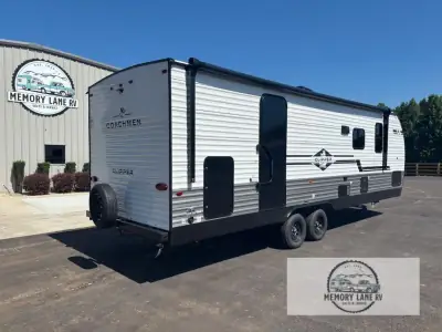 2027 Coachmen Coachmen Clipper 25RB photo 4