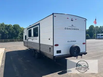 2027 Coachmen Coachmen Clipper 25RB photo 5