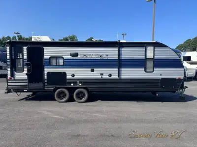2022 Forest River Cherokee Grey Wolf 23MK photo 3