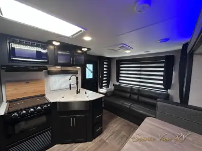 2022 Forest River Cherokee Grey Wolf 23MK photo 21
