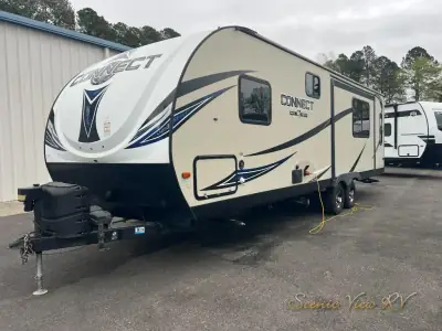 2018 K-Z Connect C261RL photo 9