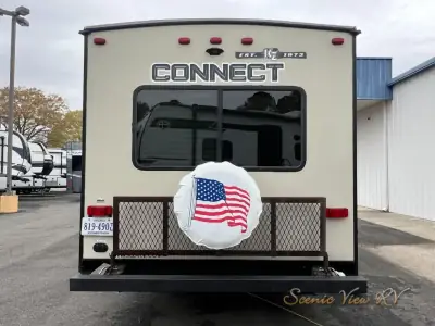 2018 K-Z Connect C261RL photo 6