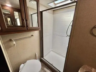 2019 Grand Design Reflection 150 FW 295RL photo 11