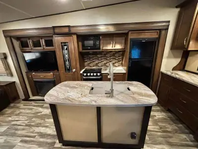 2019 Grand Design Reflection 150 FW 295RL photo 7