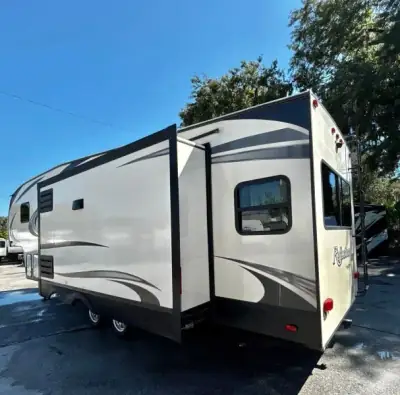 2019 Grand Design Reflection 150 FW 295RL photo 14