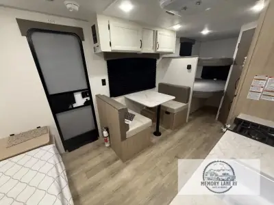 2027 Coachmen Coachmen Clipper 18BH photo 15