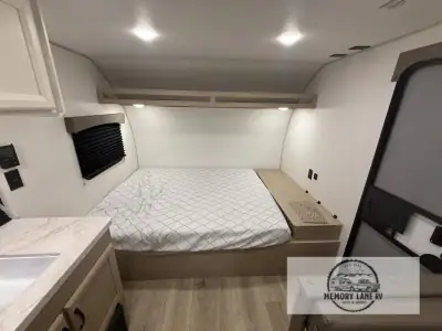 2027 Coachmen Coachmen Clipper 18BH photo 20