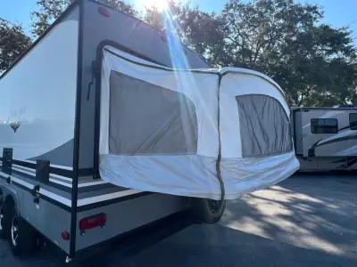2019 Forest River 192 photo 8