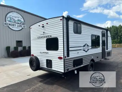 2027 Coachmen Coachmen Clipper 18BH photo 4