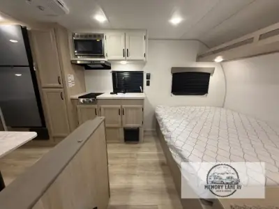 2027 Coachmen Coachmen Clipper 18BH photo 19