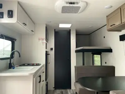 2026 Jayco Jay Flight SLX 170BH photo 9