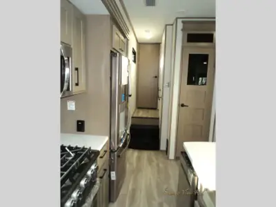 2024 K-Z Durango Gold G383RLQ photo 29