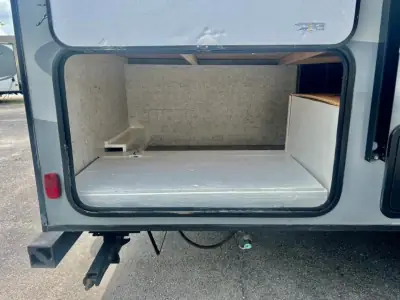 2019 Coachman Apex 208BHS photo 4