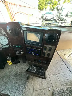 2009 Winnebago Itasca Horizon 40TD photo 25