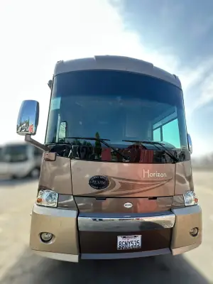 2009 Winnebago Itasca Horizon 40TD photo 10