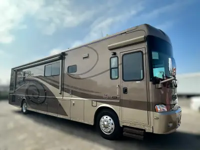 2009 Winnebago Itasca Horizon 40TD photo 9