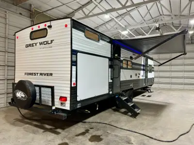 2027 Forest River Cherokee Grey Wolf 29TE photo 36