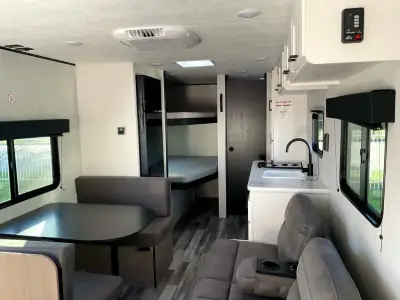 2026 Jayco Jay Flight SLX 250BHW photo 8