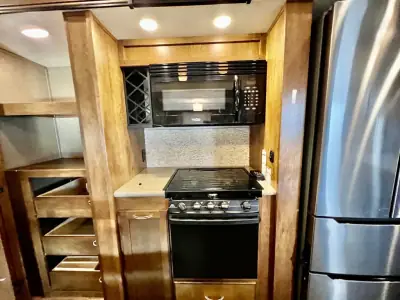 2018 Coachmen CHAPARRAL photo 29