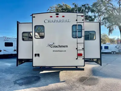 2018 Coachmen CHAPARRAL photo 32