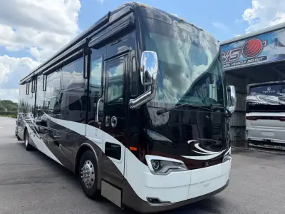 2021 Tiffin Motorhomes Allegro Bus 40 IP