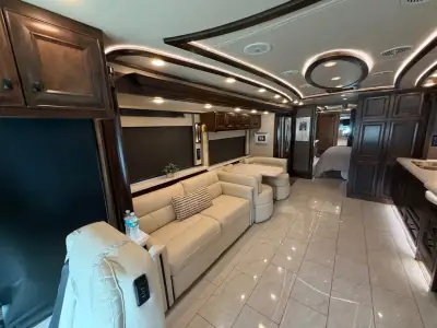 2021 Tiffin Motorhomes Allegro Bus 40 IP photo 9
