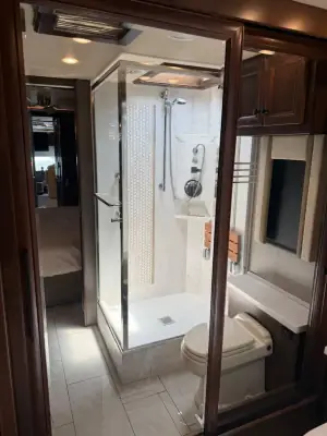 2021 Tiffin Motorhomes Allegro Bus 40 IP photo 31
