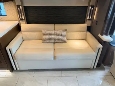 2021 Tiffin Motorhomes Allegro Bus 40 IP photo 10